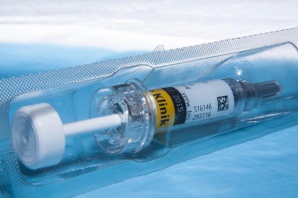 Pielęgnacja sznaucera miniaturowego - Szczepionki i podstawowa pielęgnacja sznaucera miniaturowego