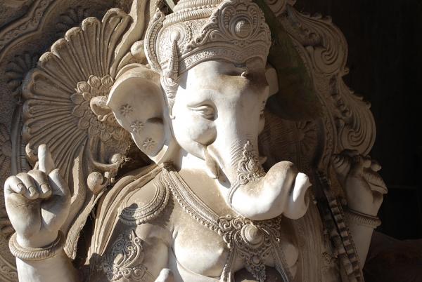 Święte zwierzęta Indii - 1. Ganesha, święty słoń